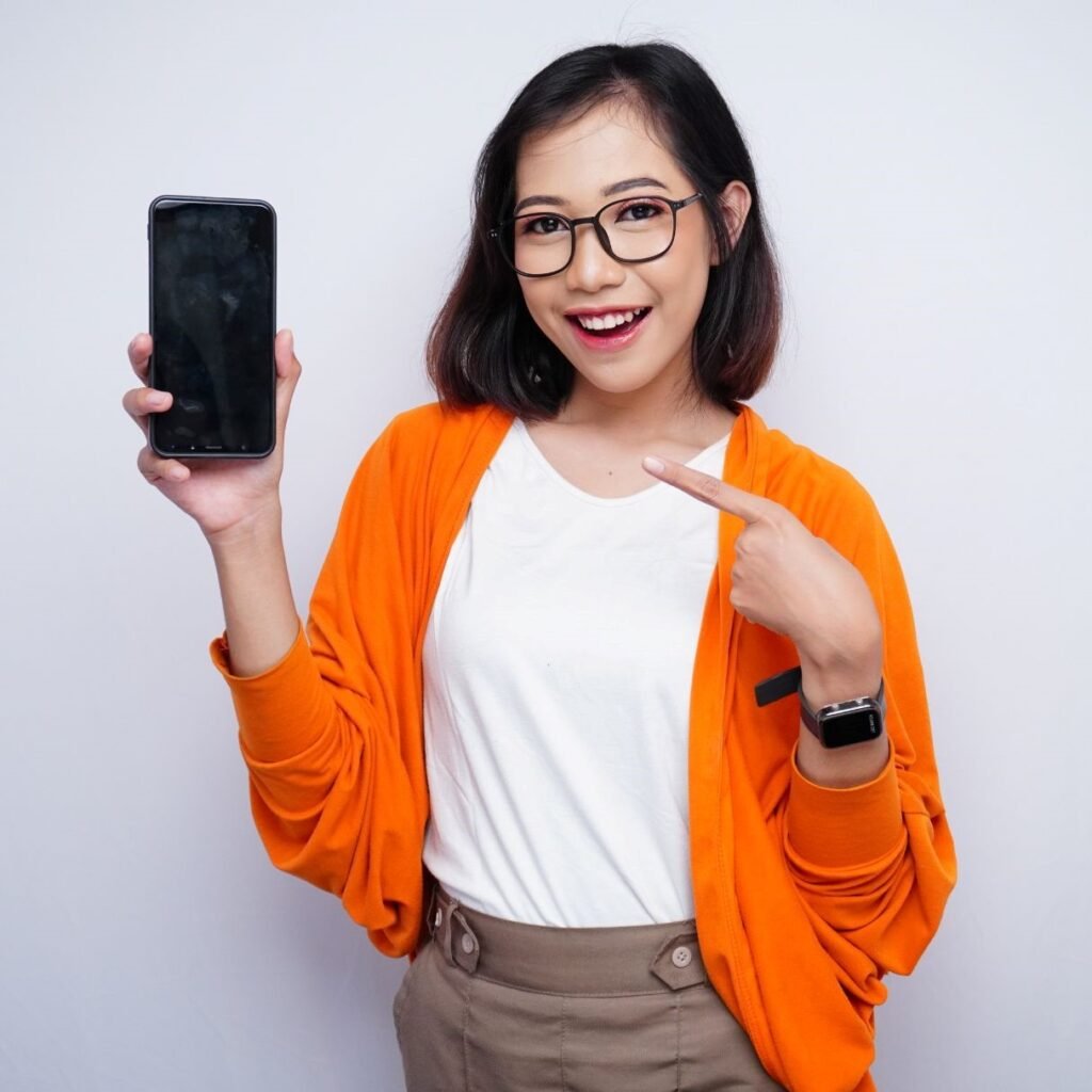 Girl with smart phone